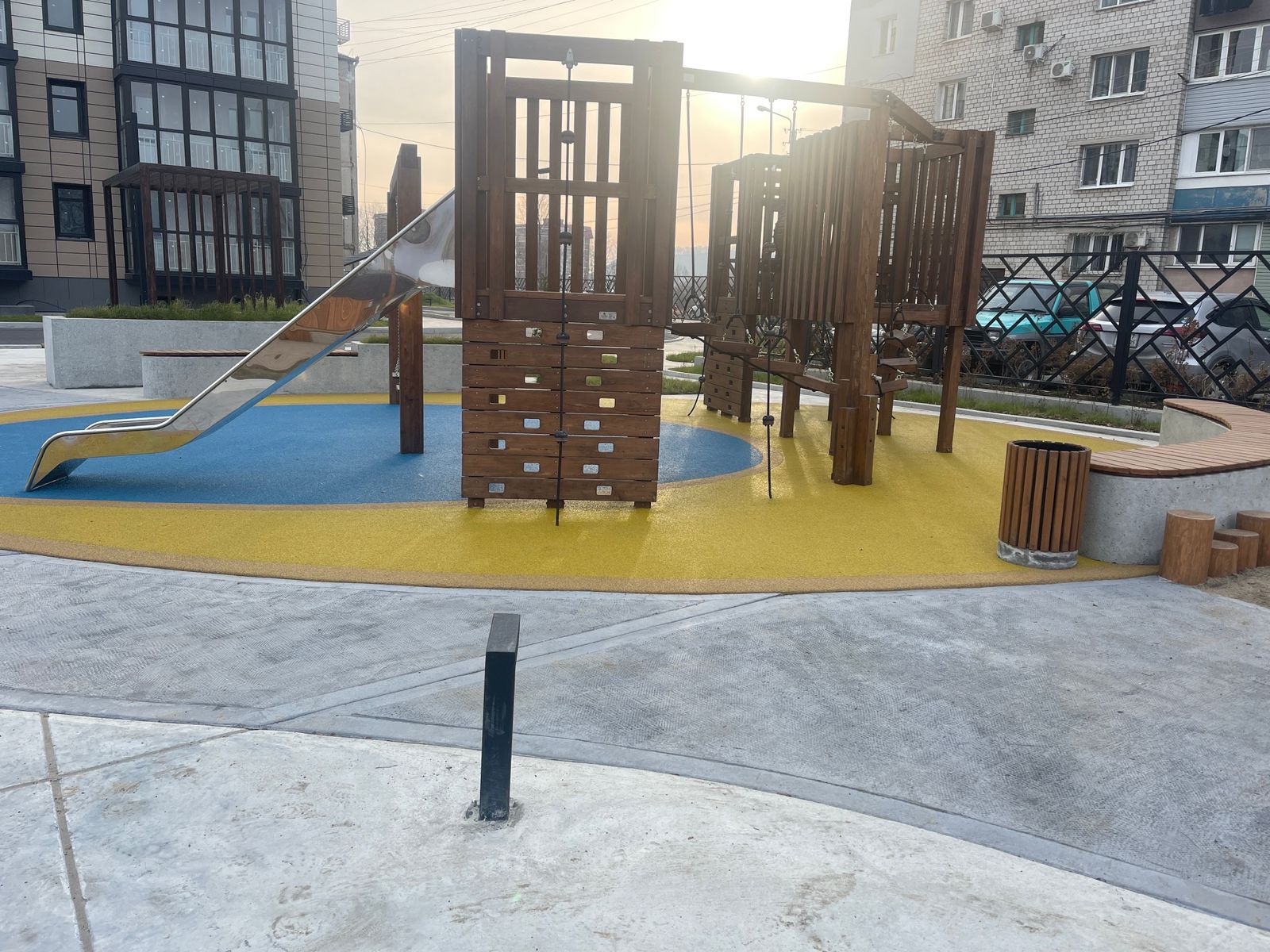 Детская площадка в	ЖК «Северный»